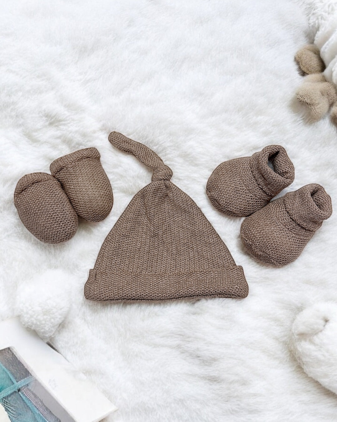 Cap, Mittens & Booties - Rockabye