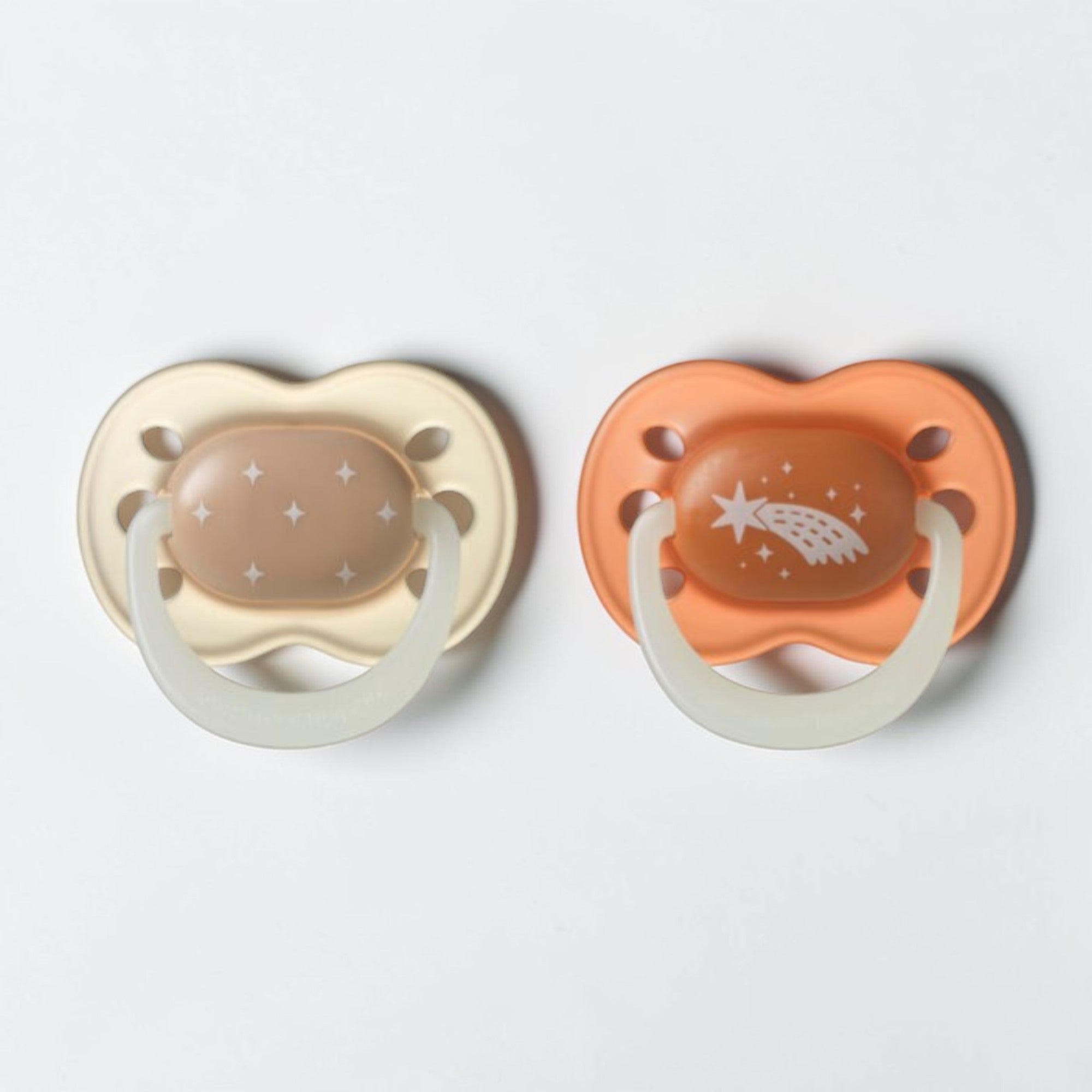 Tommee Tippee - 2Pc 0-6m Silicone NightGlow Soother