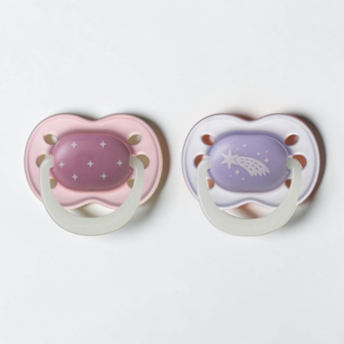 Tommee Tippee - 2Pc 0-6m Silicone NightGlow Soother