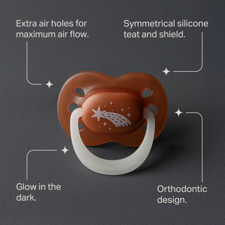 Tommee Tippee - 2Pc 0-6m Silicone NightGlow Soother