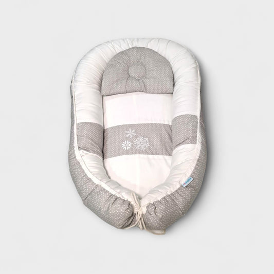 Baby Nest-Snow Flakes